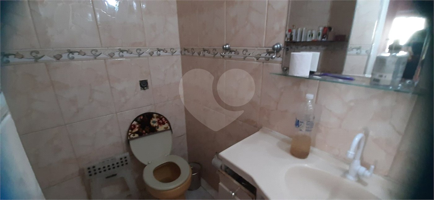 Sobrado à venda com 4 quartos, sendo 1 suíte, em Santana, São Paulo, SP