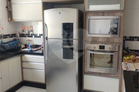 Sobrado à venda com 3 quartos, sendo 1 suíte,  em Vila Medeiros, São Paulo, SP