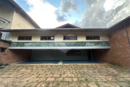 Casa à venda com 14 quartos, sendo 10 suítes, em Observatório, Vinhedo, SP