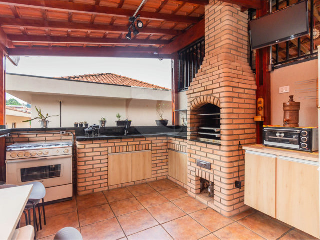 Casa à venda com 3 quartos, sendo 1 suíte,  em Horto Florestal, São Paulo, SP