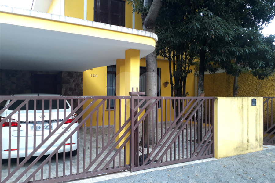 Sobrado à venda com 3 quartos, sendo 1 suíte, em Tremembé, São Paulo, SP