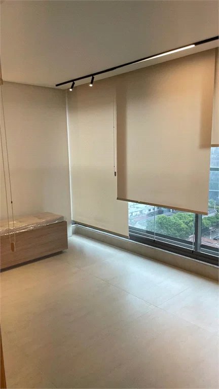 Apartamento à venda ou para alugar com 2 suítes em Pinheiros, São Paulo, SP