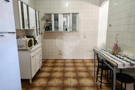 Casa à venda com 3 quartos em Vila Suconasa, Araraquara, SP