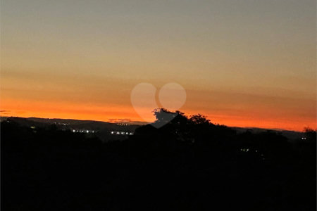 Casa à venda com 6 suítes no condomínio Jardim Primavera, Louveira - SP
