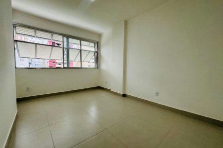 Apartamento com 2 dormitórios à venda, 85 m² por R$ 680.000,00 - Pompéia - Santos/SP