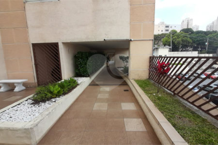 Apartamento à venda com 3 quartos em Vila Leonor, Guarulhos, SP
