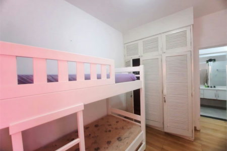 Apartamento com 3 dormitórios à venda, 202 m² por R$ 750.000,00 - Jardim Belmar - Guarujá/SP