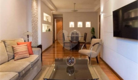 Apartamento à venda com 4 quartos, sendo 2 suítes,  em Tijuca, Rio de Janeiro, RJ