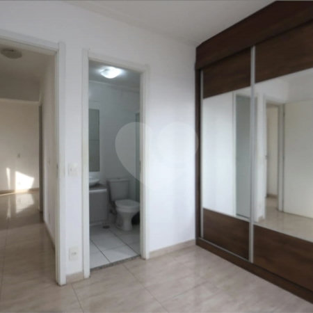Apartamento à venda ou para alugar com 3 quartos, sendo 1 suíte, em Parque São Lourenço, São Paulo, SP
