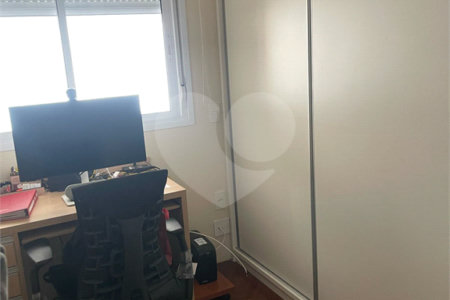 Apartamento à venda com 3 quartos, sendo 1 suíte, em Aclimação, São Paulo, SP