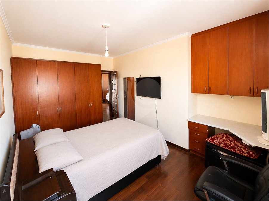 Apartamento à venda com 3 quartos, sendo 1 suíte,  em Vila Hortência, Sorocaba, SP