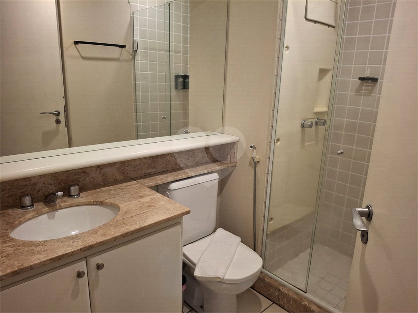 Apartamento à venda ou para alugar com 1 quarto em Cerqueira César, São Paulo, SP