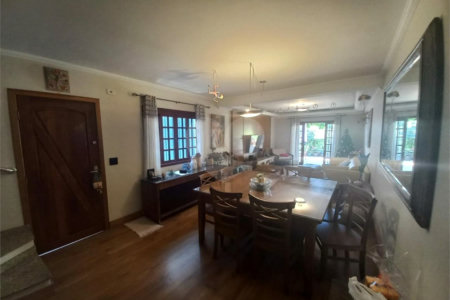 Casa à venda com 5 quartos, sendo 3 suítes,  em Jardim Bonfiglioli, São Paulo, SP