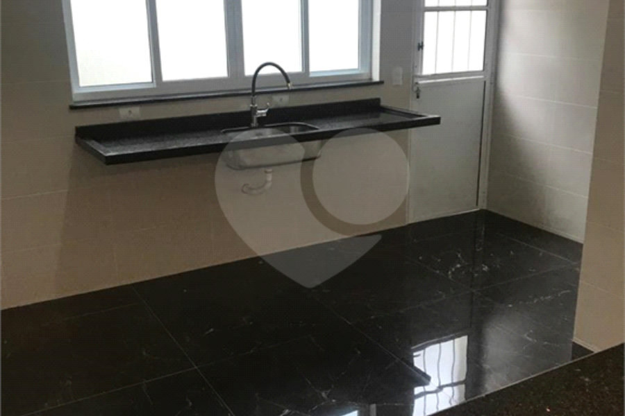 Casa Térrea à venda com 3 quartos em Tucuruvi, São Paulo, SP