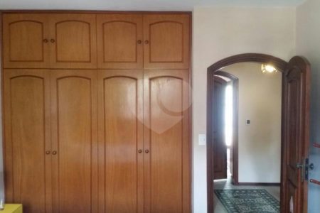Sobrado à venda com 3 quartos, sendo 1 suíte, em Jardim São Paulo(zona Norte), São Paulo, SP