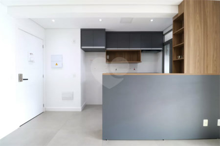 Apartamento à venda com 2 quartos, sendo 1 suíte,  em Barra Funda, São Paulo, SP