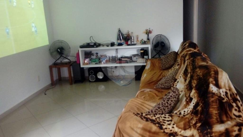 Casa Térrea à venda com 3 quartos, sendo 1 suíte, em Santa Teresinha, São Paulo, SP