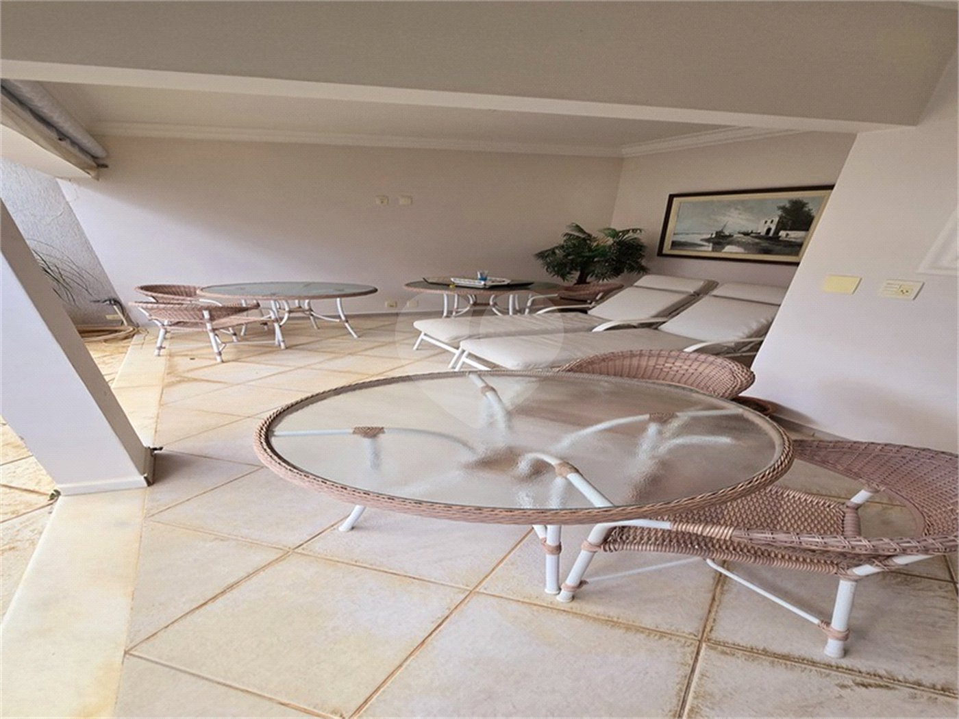 Casa à venda com 4 suítes no condomínio Jardim Residêncial da Villa Suiça, Indaiatuba - SP