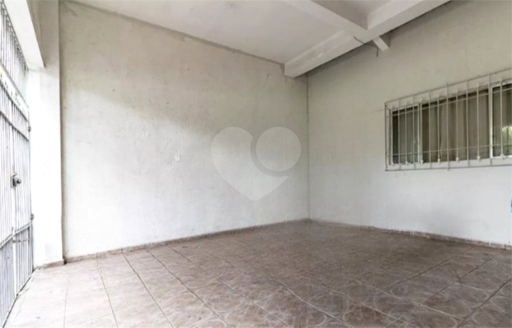 Casa à venda com 5 quartos em Sítio Caraguata, São Paulo, SP
