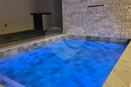 Casa à venda com 4 suítes no condomínio Residencial Dona Maria Candida, Indaiatuba - SP