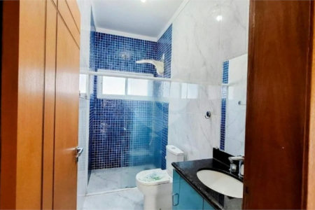 Casa à venda com 3 quartos, sendo 1 suíte, no condomínio Mirante dos Ipes, Salto - SP