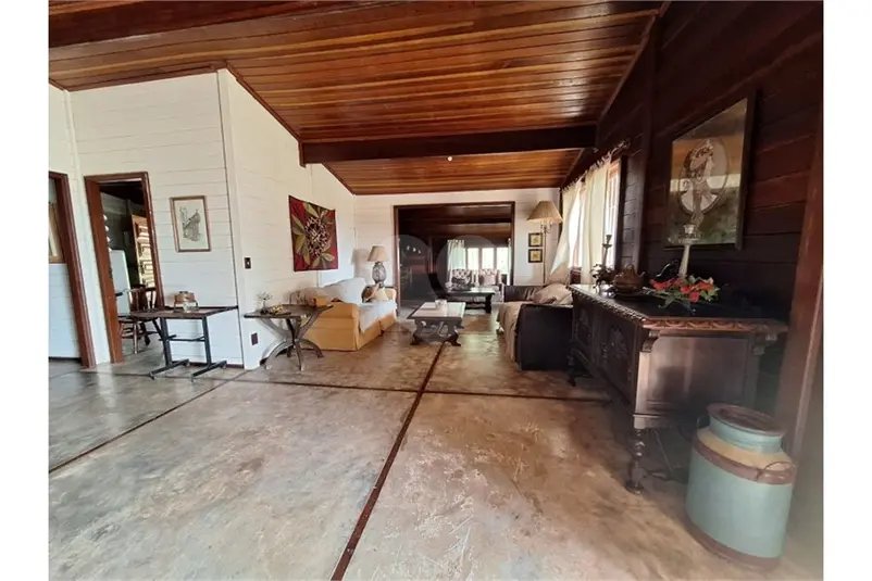 Sítio à venda com 3 quartos, sendo 1 suíte, em Gabriel Piza, São Roque, SP