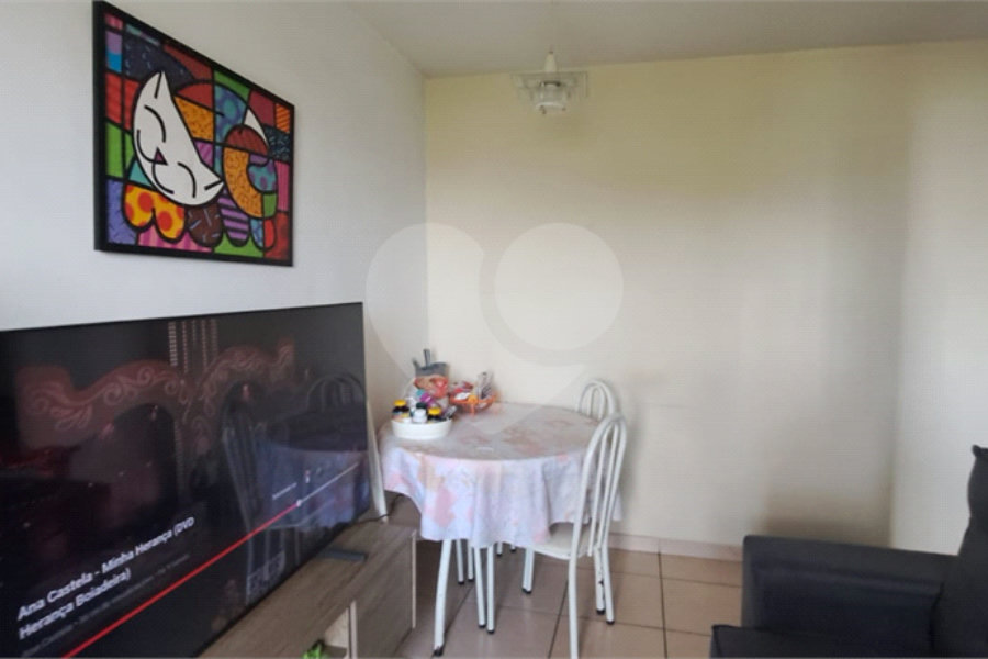 Apartamento à venda com 3 quartos, sendo 1 suíte, em Parque Novo Mundo, São Paulo, SP