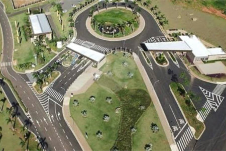 Casa à venda com 5 suítes no condomínio Residencial Entreverdes, Campinas - SP