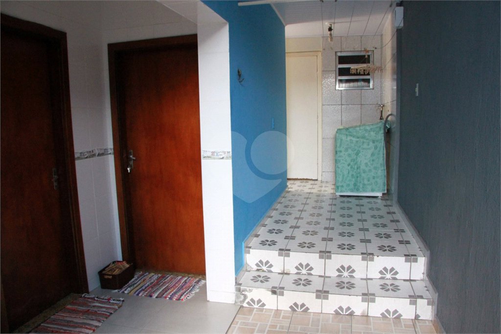 Sobrado à venda com 5 quartos, sendo 1 suíte,  em Jaguaré, São Paulo, SP