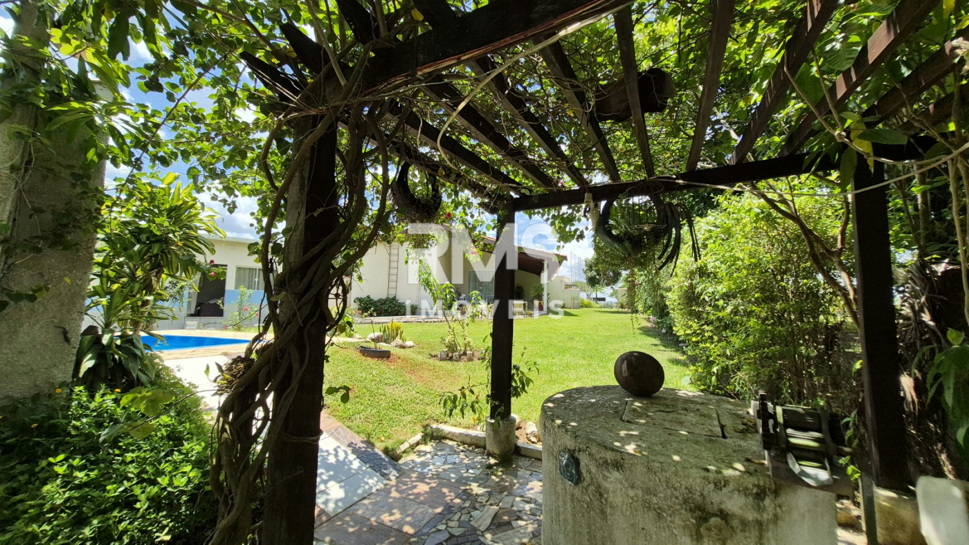 Chácara à venda com 3 quartos, sendo 1 suíte,  em Área Rural de Monte Mor, Monte Mor, SP