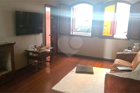 Casa à venda com 3 quartos, sendo 1 suíte, em Brooklin Paulista, São Paulo, SP