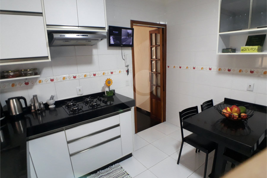 Sobrado à venda com 3 suítes em Vila Medeiros, São Paulo, SP