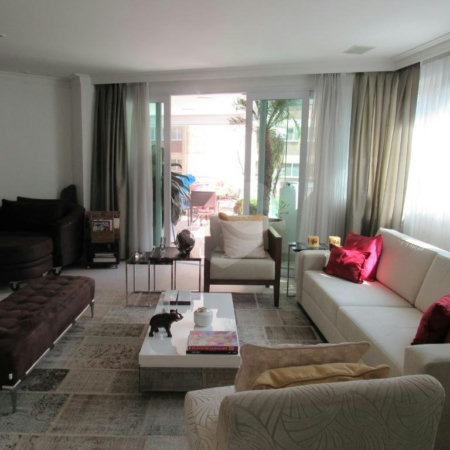 Apartamento à venda com 3 suítes em Real Parque, São Paulo, SP
