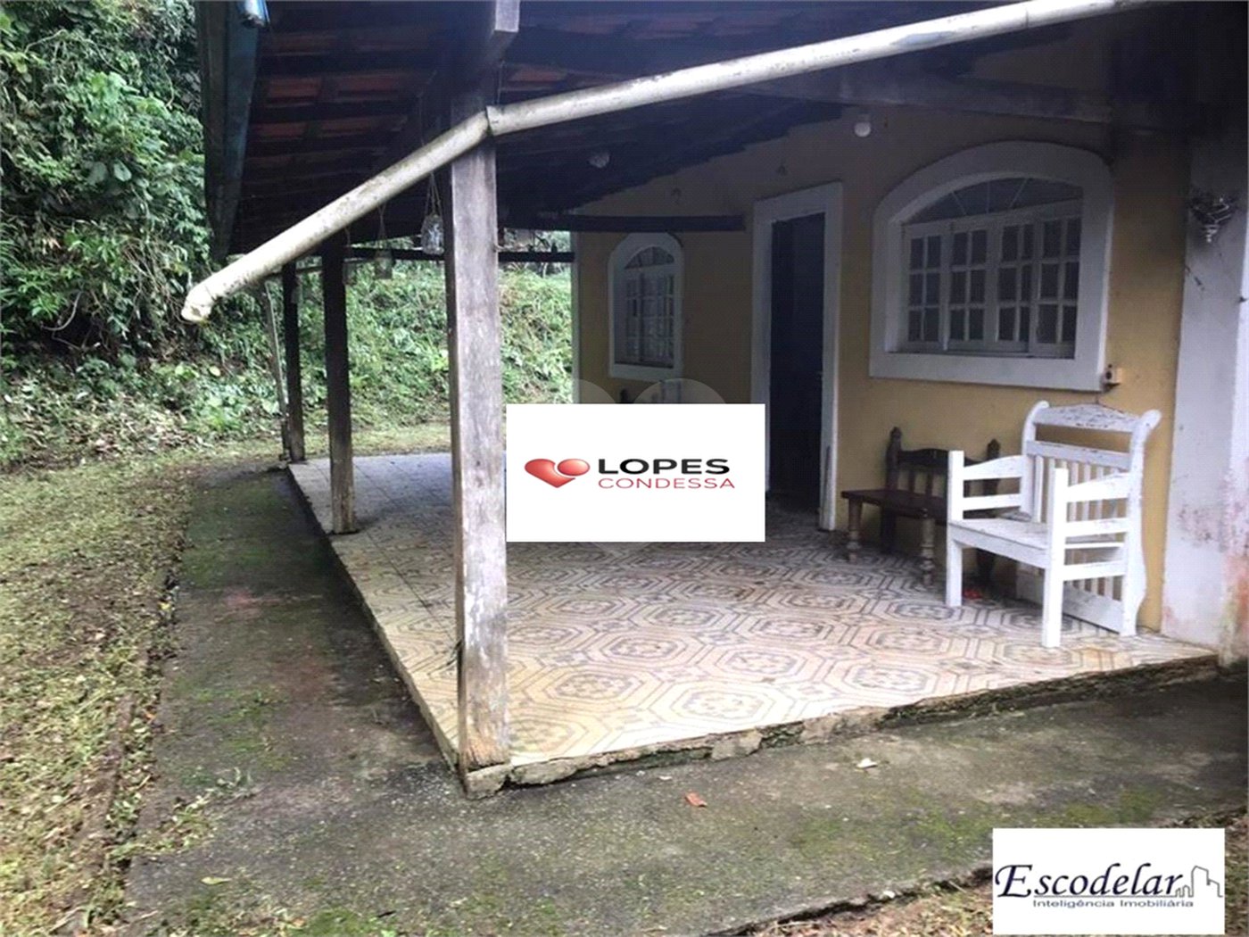 Casa Térrea à venda com 3 quartos, sendo 2 suítes, em Roseira, Mairiporã, SP