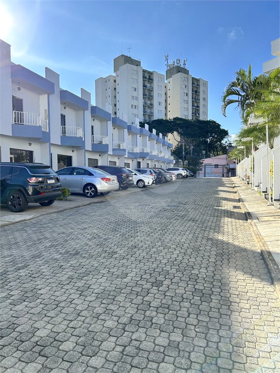 Casa para alugar com 2 quartos, sendo 1 suíte, no condomínio Terra Nostra III, São Paulo - SP