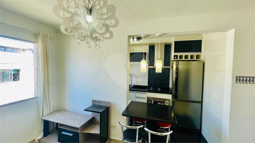 Apartamento à venda com 2 quartos em Vossoroca, Votorantim, SP