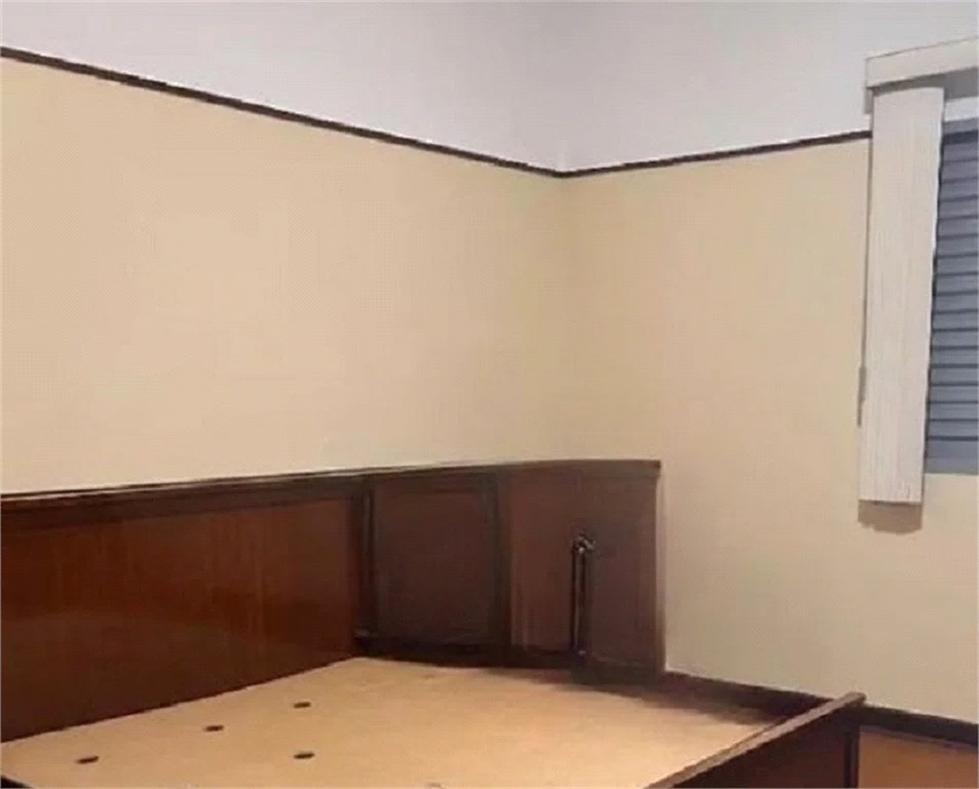 Sobrado à venda com 4 quartos, sendo 1 suíte,  em Alto da Lapa, São Paulo, SP