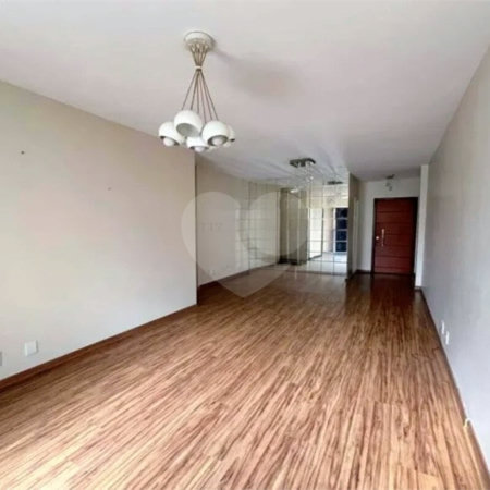 Apartamento à venda com 2 quartos, sendo 1 suíte, em Tijuca, Rio de Janeiro, RJ