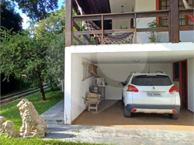 Casa à venda com 3 quartos, sendo 1 suíte,  no condomínio Clube de Campo Fazenda Tabarã, Mairiporã - SP