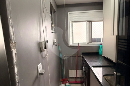 Apartamento à venda com 3 quartos, sendo 1 suíte,  no Centro, Diadema, SP