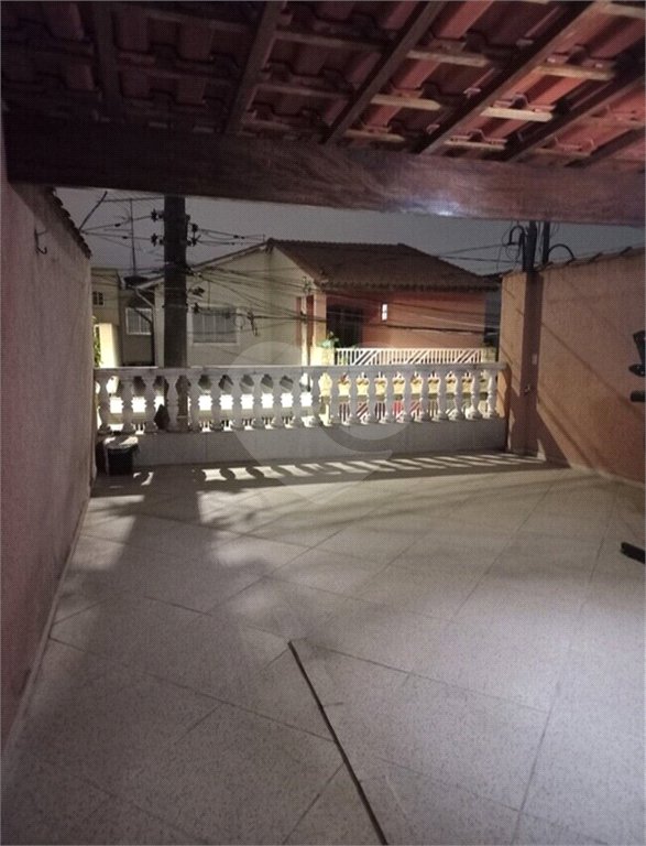 Sobrado à venda com 2 quartos em Jardim Santa Emília, São Paulo, SP
