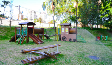 Apartamento à venda com 3 quartos, sendo 1 suíte,  em Alto da Boa Vista, São Paulo, SP