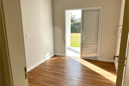 Casa à venda com 3 quartos, sendo 1 suíte, no condomínio Santa Mônica, Itu - SP