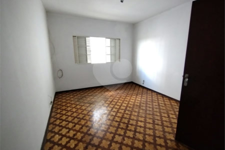 Casa à venda ou para alugar com 4 quartos, sendo 3 suítes,  no Centro, Itapetininga, SP