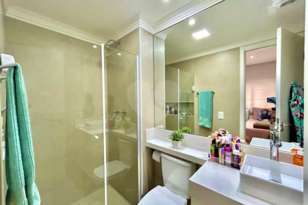 Apartamento à venda com 3 suítes em Jardim Prudência, São Paulo, SP