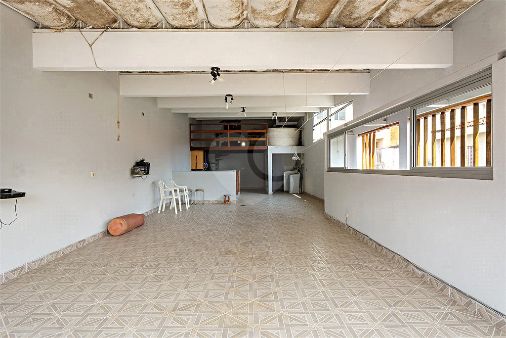 Sobrado à venda com 2 quartos, sendo 1 suíte, em Vila Guarani, São Paulo, SP
