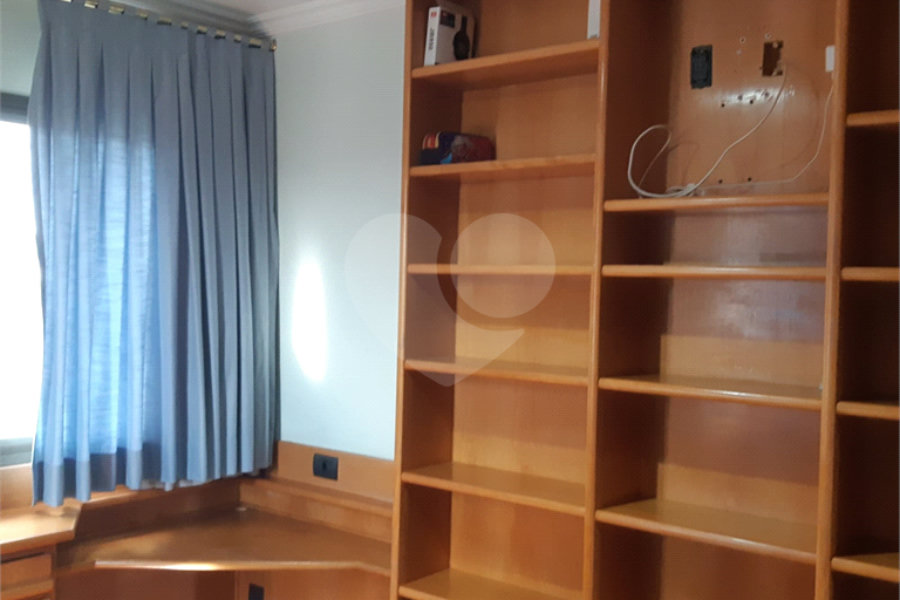Apartamento à venda com 4 quartos, sendo 1 suíte, em Tremembé, São Paulo, SP