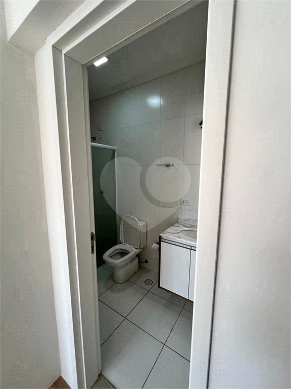 Apartamento à venda com 3 quartos, sendo 1 suíte, em Jardim Villaça, São Roque, SP
