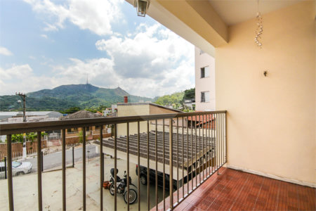Sobrado à venda com 3 quartos, sendo 2 suítes, em Vila Clarice, São Paulo, SP