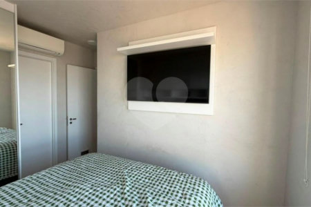 Apartamento à venda com 2 quartos, sendo 1 suíte,  em Vila Dom Pedro I, São Paulo, SP